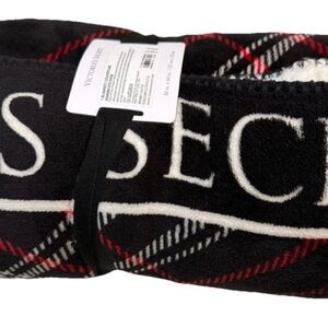 Victoria's Secret Plaid Throw Blanket New